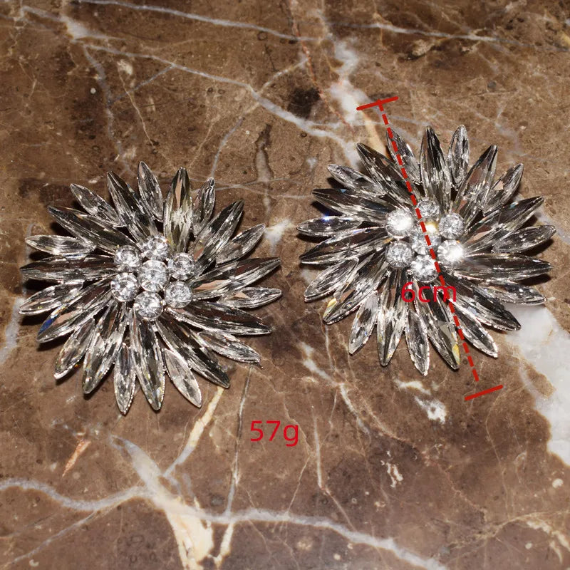 New Shiny Rhinestone Sunshine Flowers Big Stud Earrings for Women Fashion Jewelry Boutique Lady's Collection Earrings Accessory